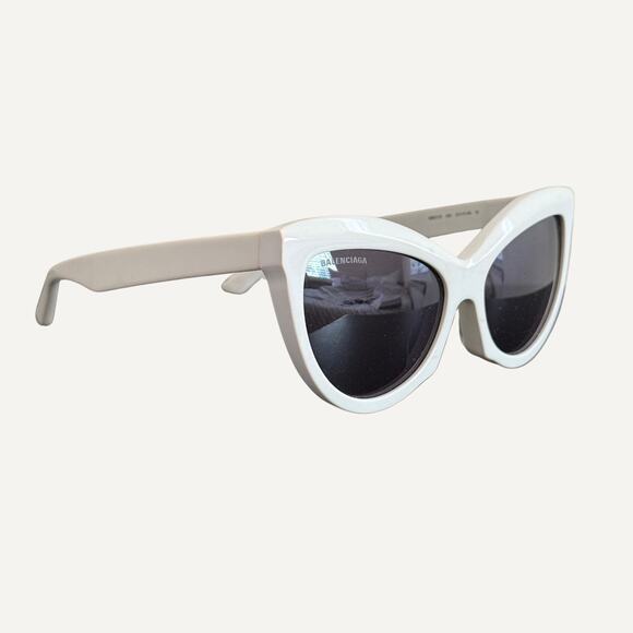 Balenciaga Women's Power 57MM Cat-Eye Sunglasses BB0217s 004 - Picture 1 of 5
